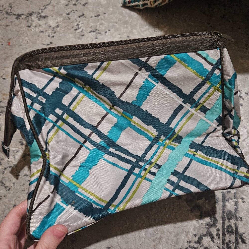 Thirty-one cosmetic bag set